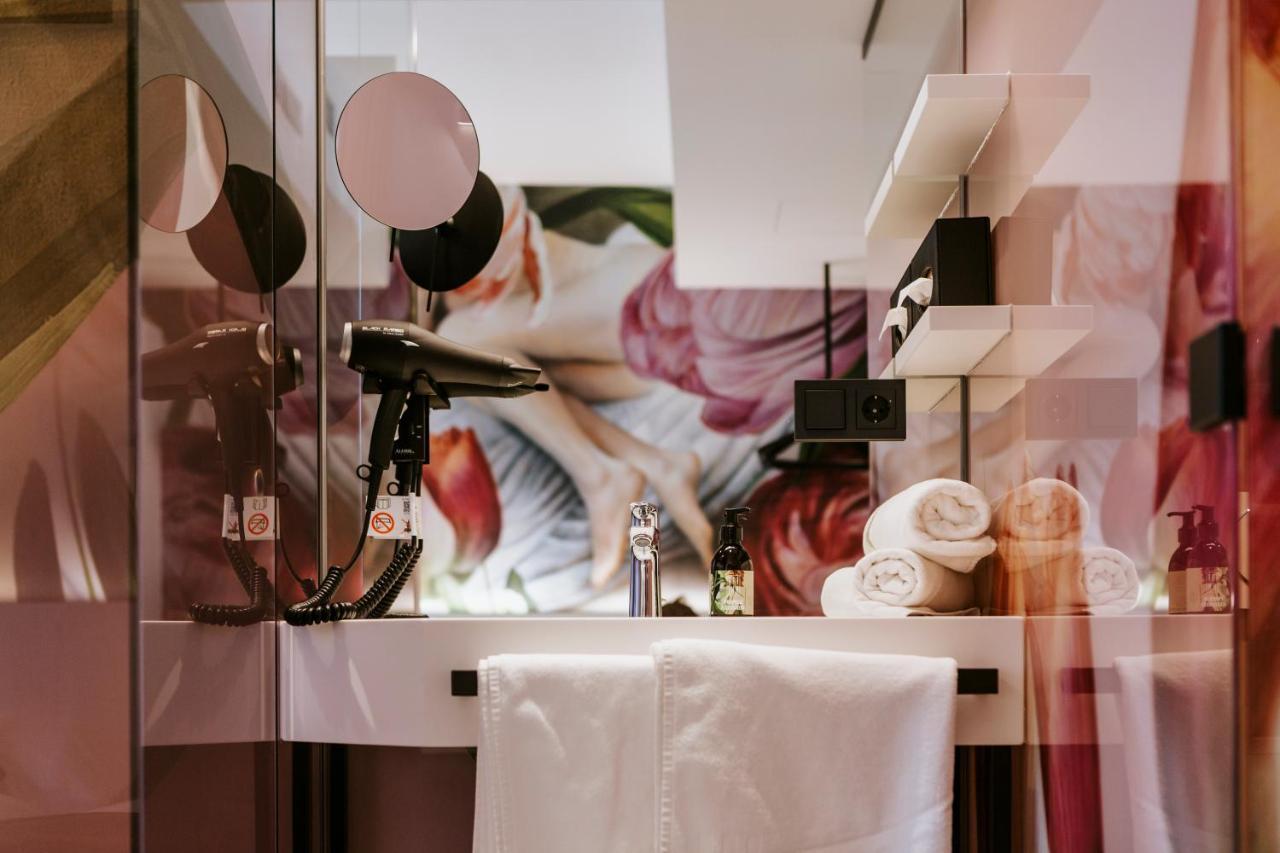 לינץ Art-Inn Design Self-Check-In-Hotel מראה חיצוני תמונה